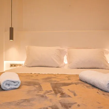 Alento Apartment *
